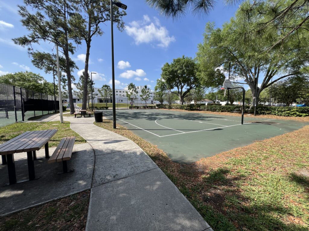 Reiter Park Longwood FL basketball courts